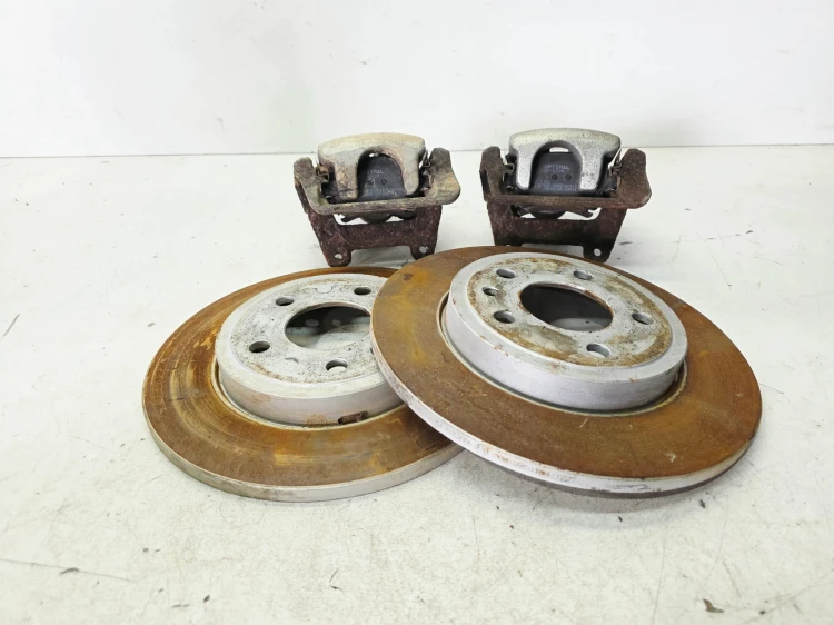 ZACISK ZACISKI HAMULCOWE LEWY +++ PRAWY TYŁ AUDI A4 B6 B7 288 MM KOMPLET