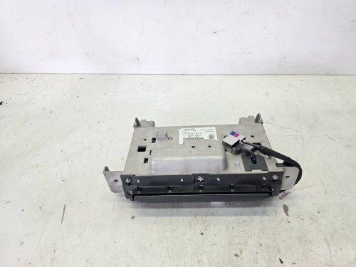 WYŚWIETLACZ WINDA EKRAN NAWIGACJI LCD AUDI Q7 4M 4M0857273A