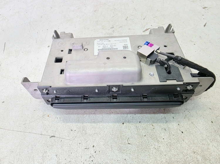 WYŚWIETLACZ WINDA EKRAN NAWIGACJI LCD AUDI Q7 4M 4M0857273A