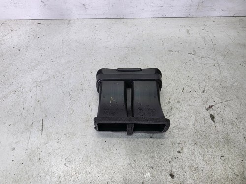 KANAŁ POWIETRZNY TUNELU ŚRODKOWEGO AUDI Q7 4M 4M0815217