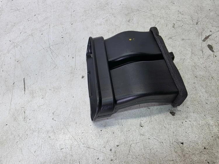 KANAŁ POWIETRZNY TUNELU ŚRODKOWEGO AUDI Q7 4M 4M0815217