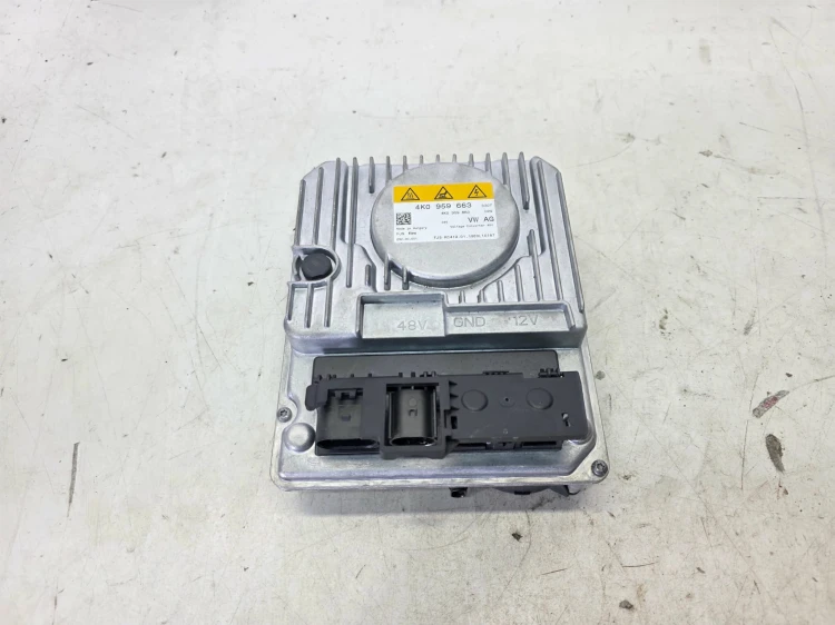 INWENTER PRZETWORNICA NAPIĘCIA AUDI A4 A5 A6 A7 A8 4K0959663