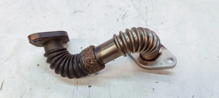 RURA RURKA SPALIN EGR AUDI A4 B7 2.0 TDI BPW 028131521AD
