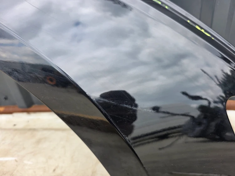 BŁOTNIK PRAWY PRZÓD AUDI A6 C8 LY9T ORYGINAŁ !!!
