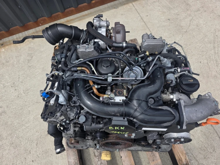 SILNIK KOMPLETNY AUDI A4 B7 A6 C6 3.0 TDI BKN 179412 KM ORYGINAŁ !! *1