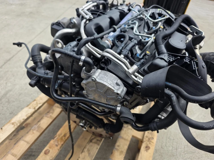 SILNIK KOMPLETNY AUDI A5 8T A4 B8 Q5 8R SEAT EXEO 2.0 TDI CAG CAGA *2*!!!