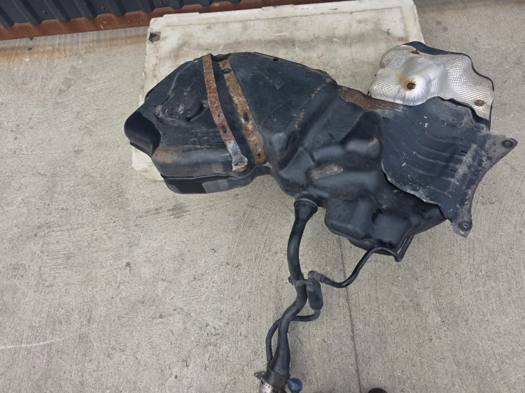 BAK ZBIORNIK PALIWA AUDI A4 B8 A5 8T 8F0201021L 2.0 3.0 DIESEL QUATTRO