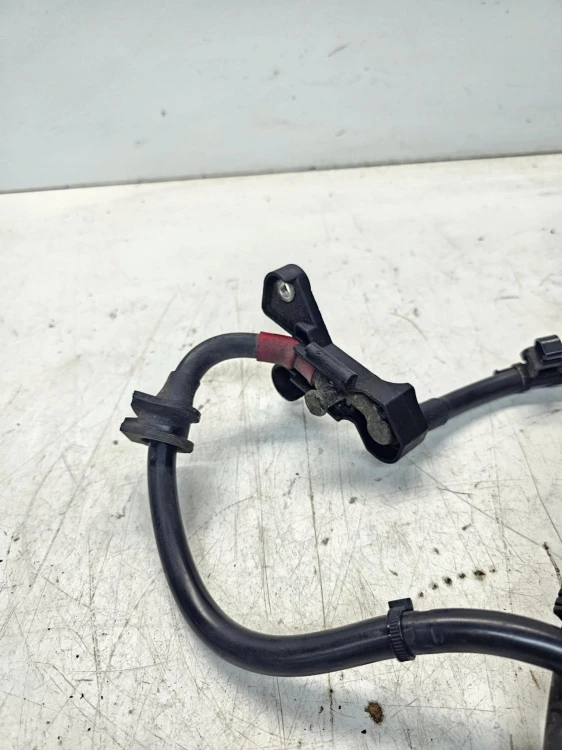 PRZEWÓD KABEL ALTERNATORA ROZRUSZNIKA AUDI A6 C6 2.7 3.0 4F1971349F