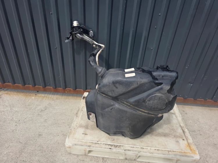 BAK ZBIORNIK PALIWA AUDI A4 B8 A5 8T 8T0201021EL 2.0 DIESEL