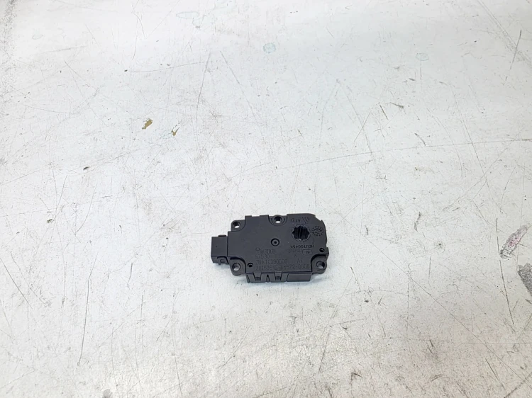 SILNICZEK NAGRZEWNICY AUDI A6 A7 A8 Q5 Q7 ITD VW ZBAT0090D00 *1*