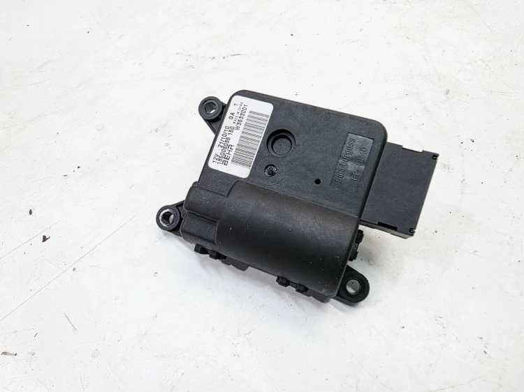 SILNICZEK NAGRZEWNICY AUDI VOLKSWAGEN SEAT SKODA 6Q0907511D