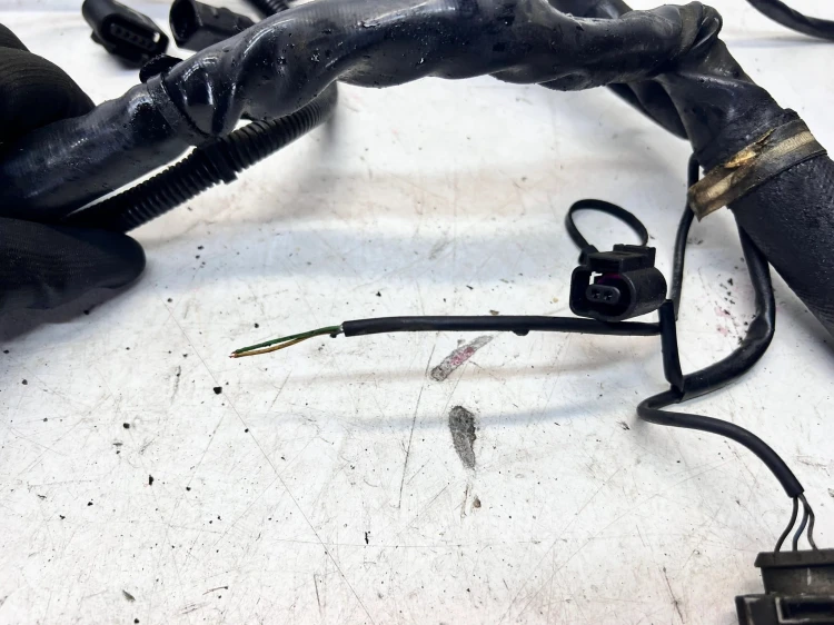 WIĄZKA INSTALACJA SILNIKA AUDI A4 B7 2.0 TFSI 8E1971074CE