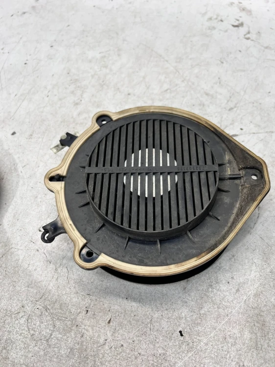 GŁOŚNIK KOKPITU KONSOLI AUDI A4 B6 B7 8E0035411