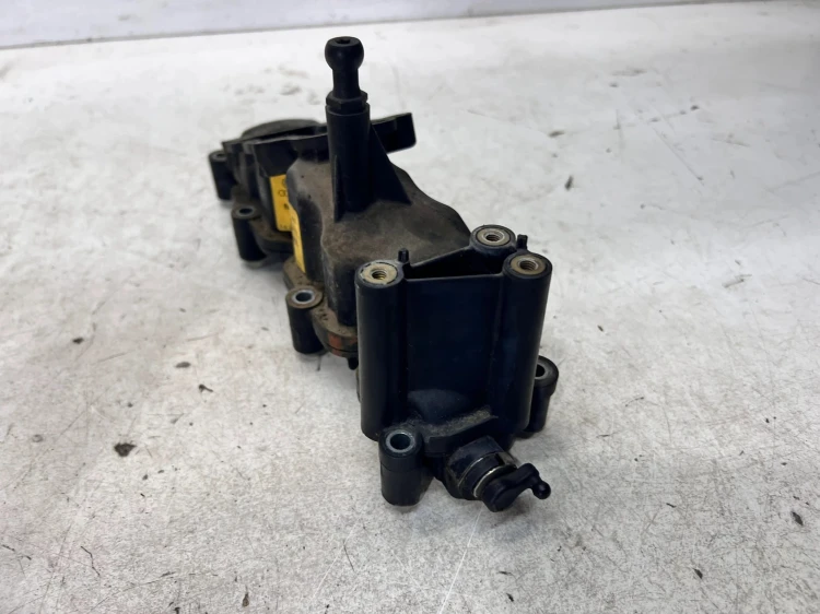KOLEKTOR SSĄCY AUDI A4 B7 A6 C6 2.7 3.0 TDI 059129711AG