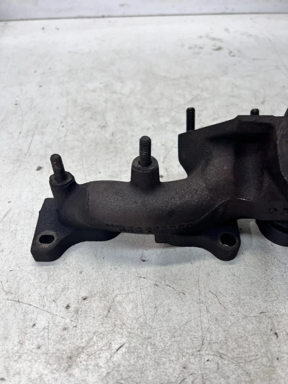 KOLEKTOR WYDECHOWY AUDI A4 B8 A5 8T 8R 8R A6 C7 LIFT 2.0 TDI 03L253033A