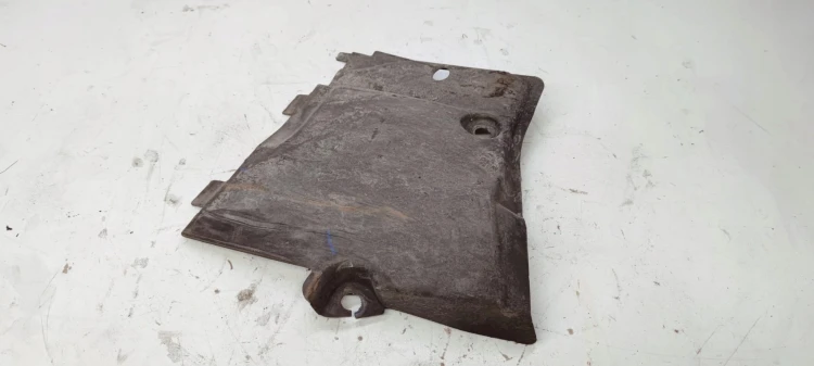 OSŁONA PODWOZIA PRZÓD AUDI A4 B9 8W0825202 *2*
