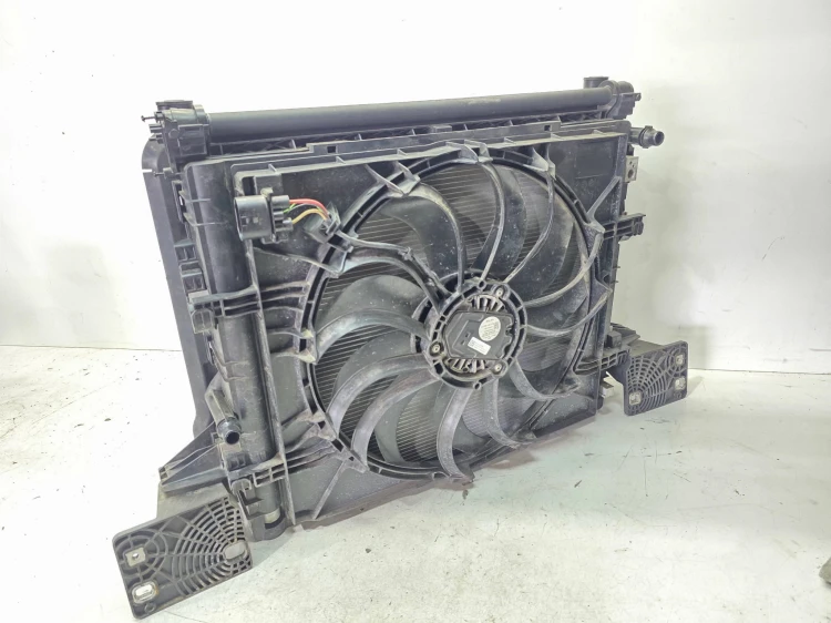 CHŁODNICE WENTYLATOR OBUDOWA ŻALUZJA AUDI Q4 E-TRON 1EA121203C 1EA959455C