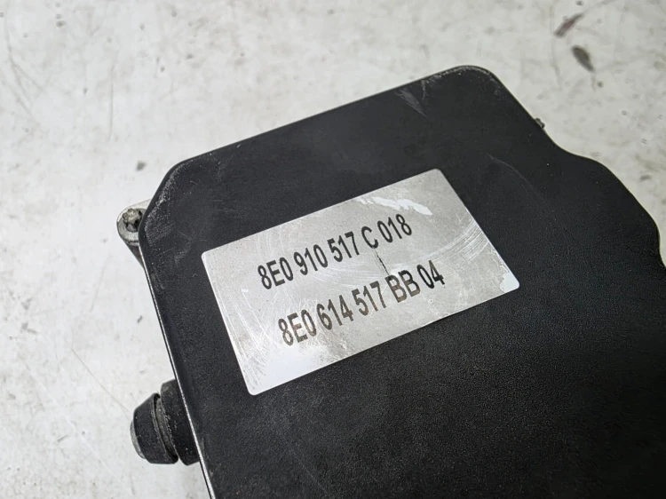 POMPA ABS ESP AUDI A4 B6 B7 8E0910517C 8E0614517BB