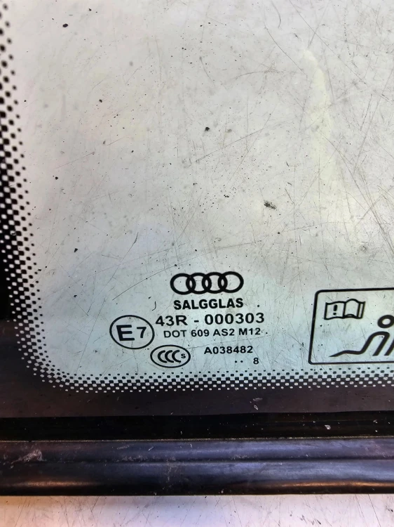 SZYBA KAROSERYJNA LEWA LEWY TYŁ AUDI A5 8T COUPE 2008R ORYGINAŁ !!!