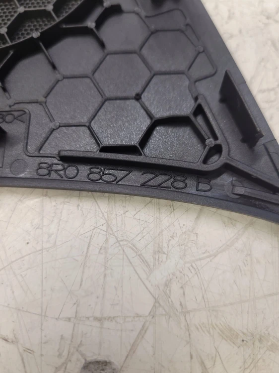 MASKOWNICA GŁOŚNIKA AUDI Q5 8R 8R0857228B