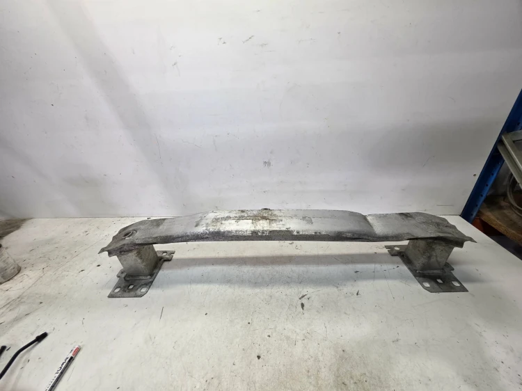 BELKA POD ZDERZAK PRZÓD AUDI A3 8V PRZED LIFT 8V0807109B