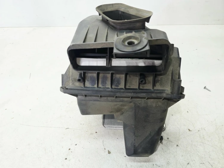 OBUDOWA FILTRA POWIETRZA AUDI A4 B7 2.0 TFSI 03G133835A