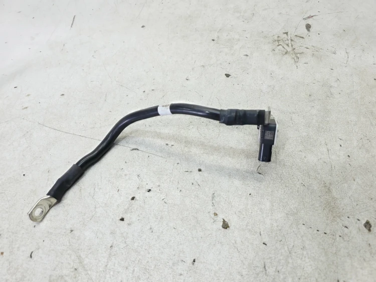 KLEMA MINUSOWA WIĄZKA AUDI A6 C8 4K0915181