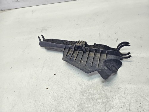 OSŁONA WAHACZA LEWY TYŁ AUDI A5 F5 8W SPORTBACK 8W0505561B