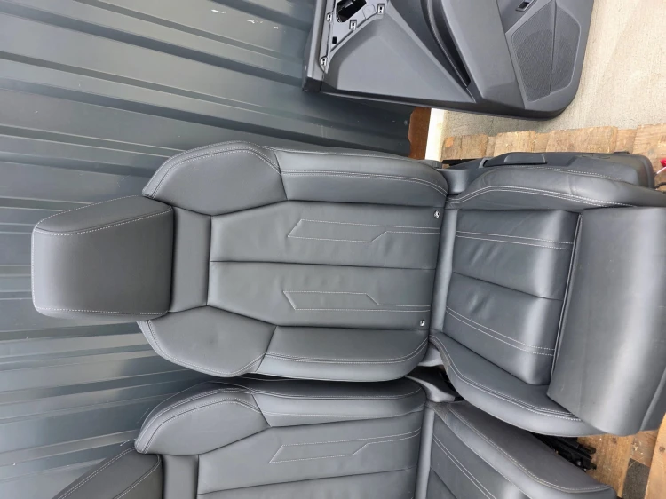 FOTEL FOTELE AUDI Q4 E-TRON SPORTBACK PODGRZEWANE !!!