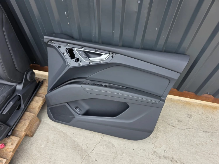 FOTEL FOTELE AUDI Q4 E-TRON SPORTBACK PODGRZEWANE !!!