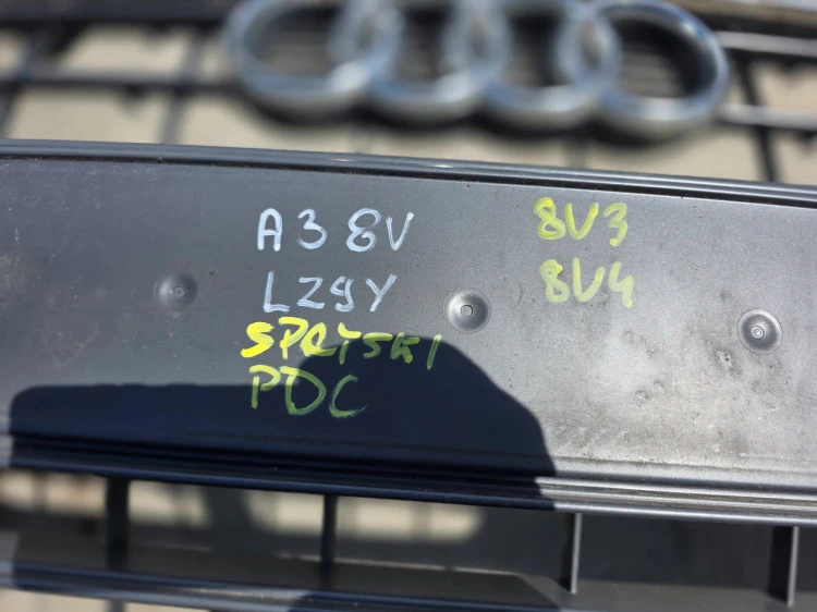 ZDERZAK PRZÓD KOMPLETNY AUDI A3 8V 3-DRZWI SPORTBACK PDC LZ9Y 2011-2016 !!!
