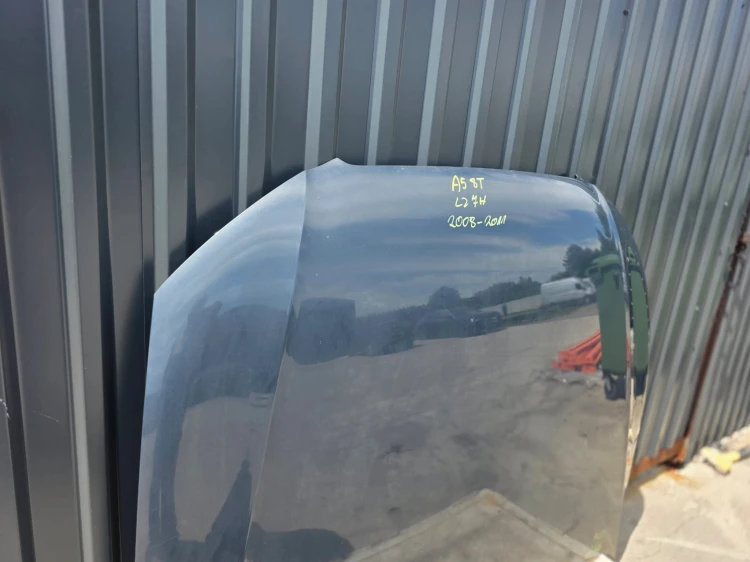 MASKA POKRYWA SILNIKA AUDI A5 8T LZ7H 2008-2011 !!!