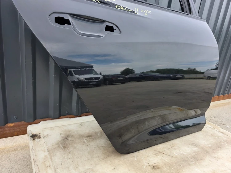 DRZWI PRAWY TYŁ AUDI A6 C8 LY9T AVANT / KOMBI ORYGINAŁ !!!!
