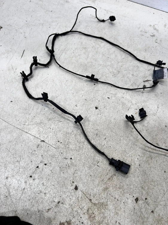 WIĄZKA PDC CZUJNIKÓW PRZÓD AUDI A4 B8 8K0971095