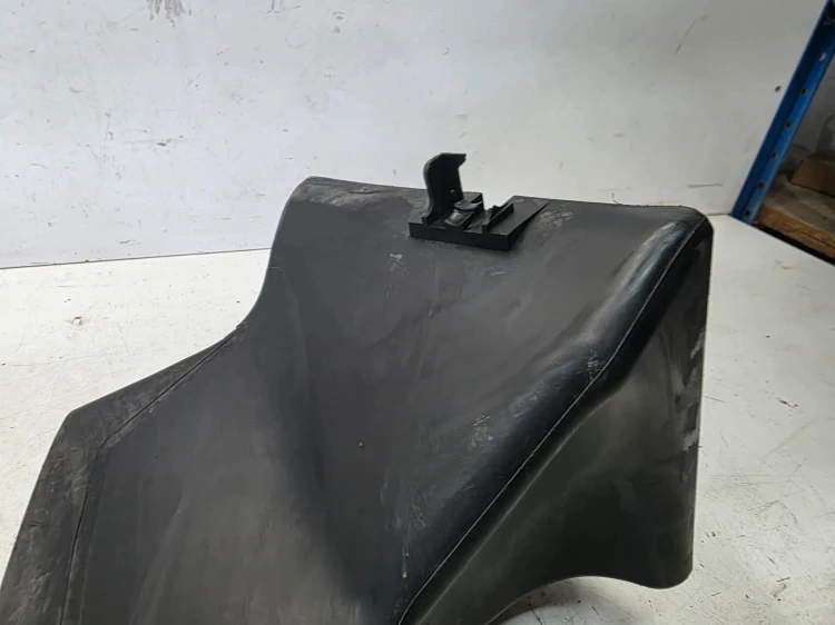 KIEROWNICA POWIETRZA LEWA AUDI A4 B7 2.0 TFSI 8E0117335K *2*