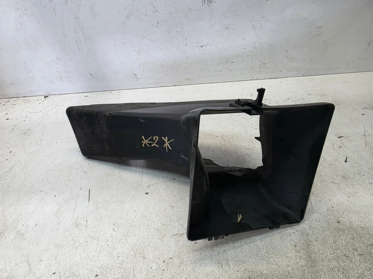 KIEROWNICA POWIETRZA LEWA AUDI A4 B7 2.0 TFSI 8E0117335K *2*