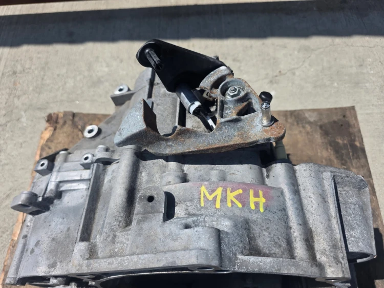 SKRZYNIA BIEGÓW MANUALNA AUDI Q3 8U VW SEAT 2.0 TDI QUATTRO MKH ORYGINAŁ !
