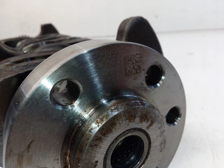 WAŁ KORBOWY AUDI VW SEAT SKODA 1.4 TFSI 04EB CMB
