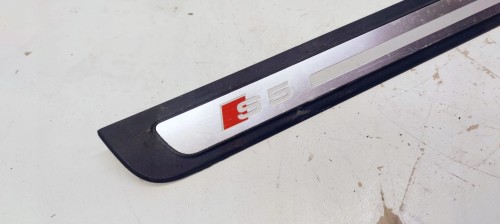 LISTWA PROGOWA PRAWA AUDI A5 S5 8T0853374