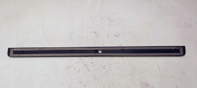 LISTWA PROGOWA PRAWA AUDI A5 S5 8T0853374
