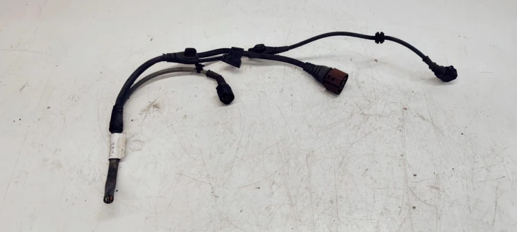 WIĄZKA ZACISKU LEWY TYŁ AUDI A6 C6 4F0972253P