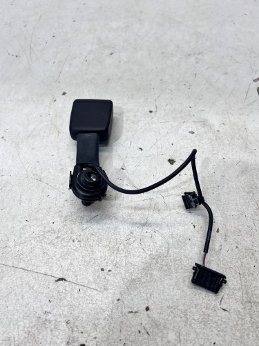 ZAPINKA PASA TYŁ AUDI Q5 FY 80A857754D