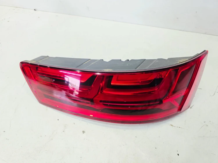 LAMPA PRAWY TYŁ LED AUDI Q7 4M 4M0945094E
