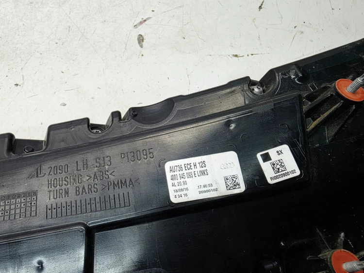 LAMPA LEWY TYŁ LED AUDI Q7 4M 4M0945093E
