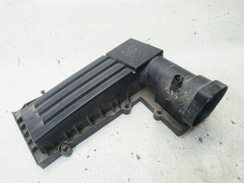OBUDOWA FILTRA POWIETRZA GÓNA CZĘŚĆ AUDI A3 8P 3C0129607BC