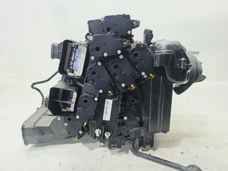 NAGRZEWNICA DMUCHAWA WENTYLATOR AUDI Q7 4M 4M2816005E