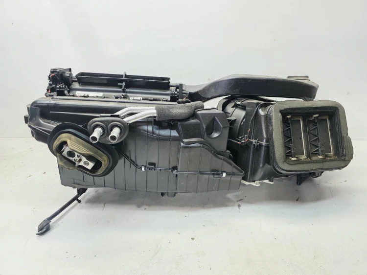 NAGRZEWNICA DMUCHAWA WENTYLATOR AUDI Q7 4M 4M2816005E