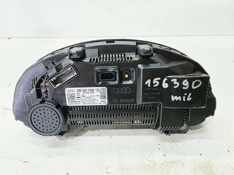 LICZNIK ZEGARY WYŚWIETLACZ VIRTUAL COCKPIT AUDI Q7 4M 4M0920790B