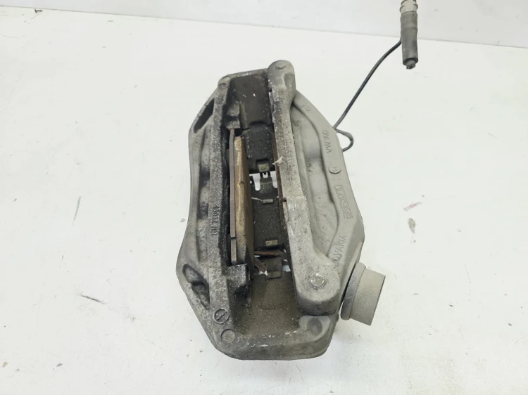ZACISK HAMULCOWY PRAWY PRZÓD AUDI A6 C8 A7 4K0615106AH 350MM