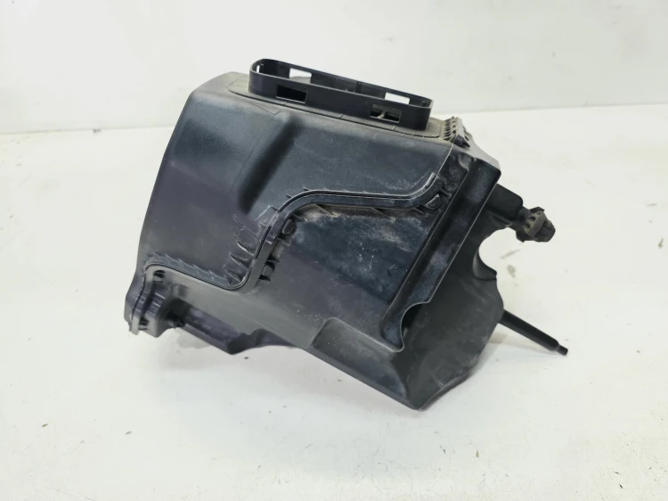 OBUDOWA FILTRA POWIETRZA AUDI A6 C8 A7 3.0 TDI 4K0133838P